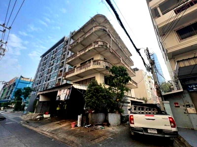 Shophouses for sale Thonburi Vocational College : 🔥 Prime 6-Story Commercial Building | Krung Thon Buri – Charoen Nakhon | 100m to BTS & Gold Line (Urgent Sale) 🔥