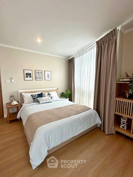 คอนโด 3 ห้องนอน Modern Home Tower Condominium ใกล้ MRT วัดมังกร (ID 3206625)