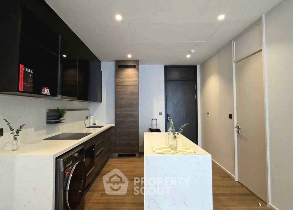 picture Pet-Friendly 2-BR Muniq Langsuan Near BTS Ratchadamri (ID 3206448) - 6/16
