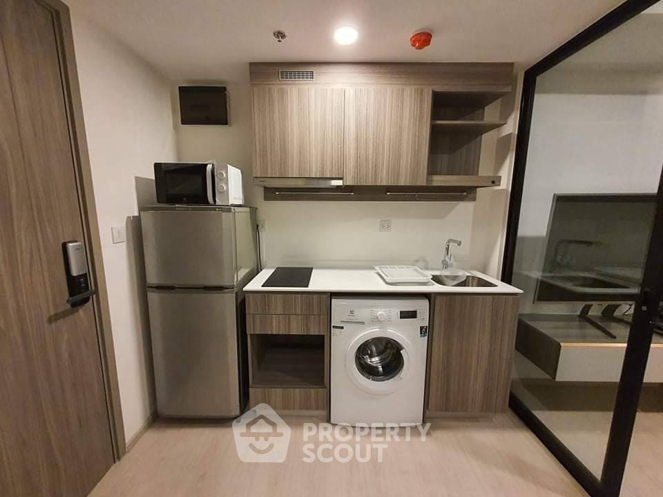 picture 1-BR Condo At Knightsbridge Phaholyothin Interchange (ID 3206282) - 11/16