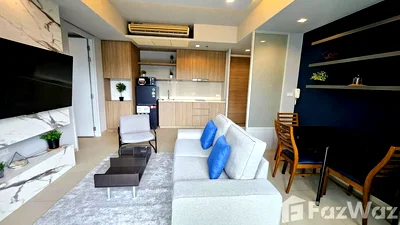 Condos for sale : 1 Bedroom Condo for sale at Zire Wongamat  164038