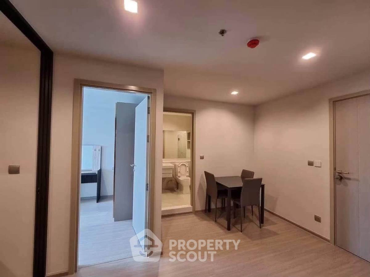 picture 38th-Floor 1-BR Life Ladprao, 100m To BTS Ha Yaek Lat Phrao (ID 3206631) - 4/7