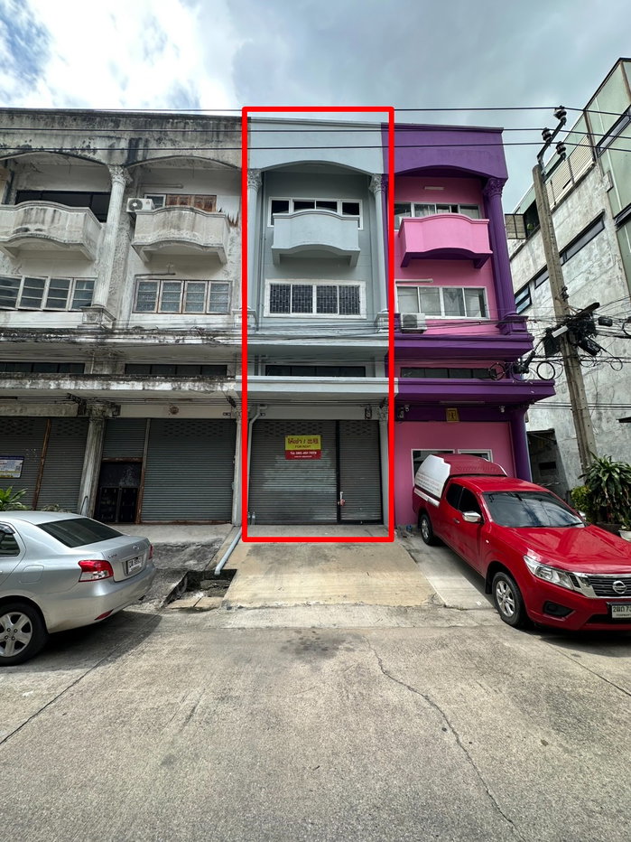 รูป 🏢✨ ให้เช่าอาคารพาณิชย์ 3 ชั้นครึ่ง | ซอย พระยาสุเรนทร์ 15 – หมู่บ้านกาญจนทิพย์ อาคารปรับปรุงใหม่ พร้อมเข้าอยู่ - รูปที่ 1/11