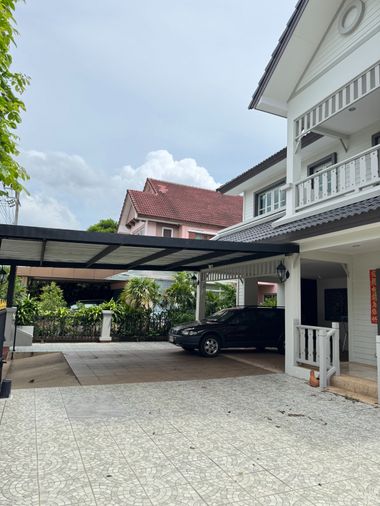 ให้เช่าบ้านเดี่ยว 4 ห้องนอน 220 ตร.ม. 123 ตร.ว. วรารมย์ เพชรเกษม 81