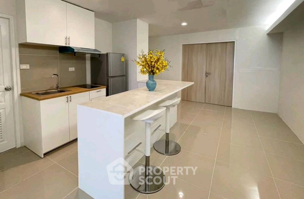 รูป คอนโด 2 ห้องนอน ชั้น 38 The Waterford Diamond Tower Sukhumvit ใกล้ BTS พร้อมพงษ์ (ID 3204756) - รูปที่ 3/9