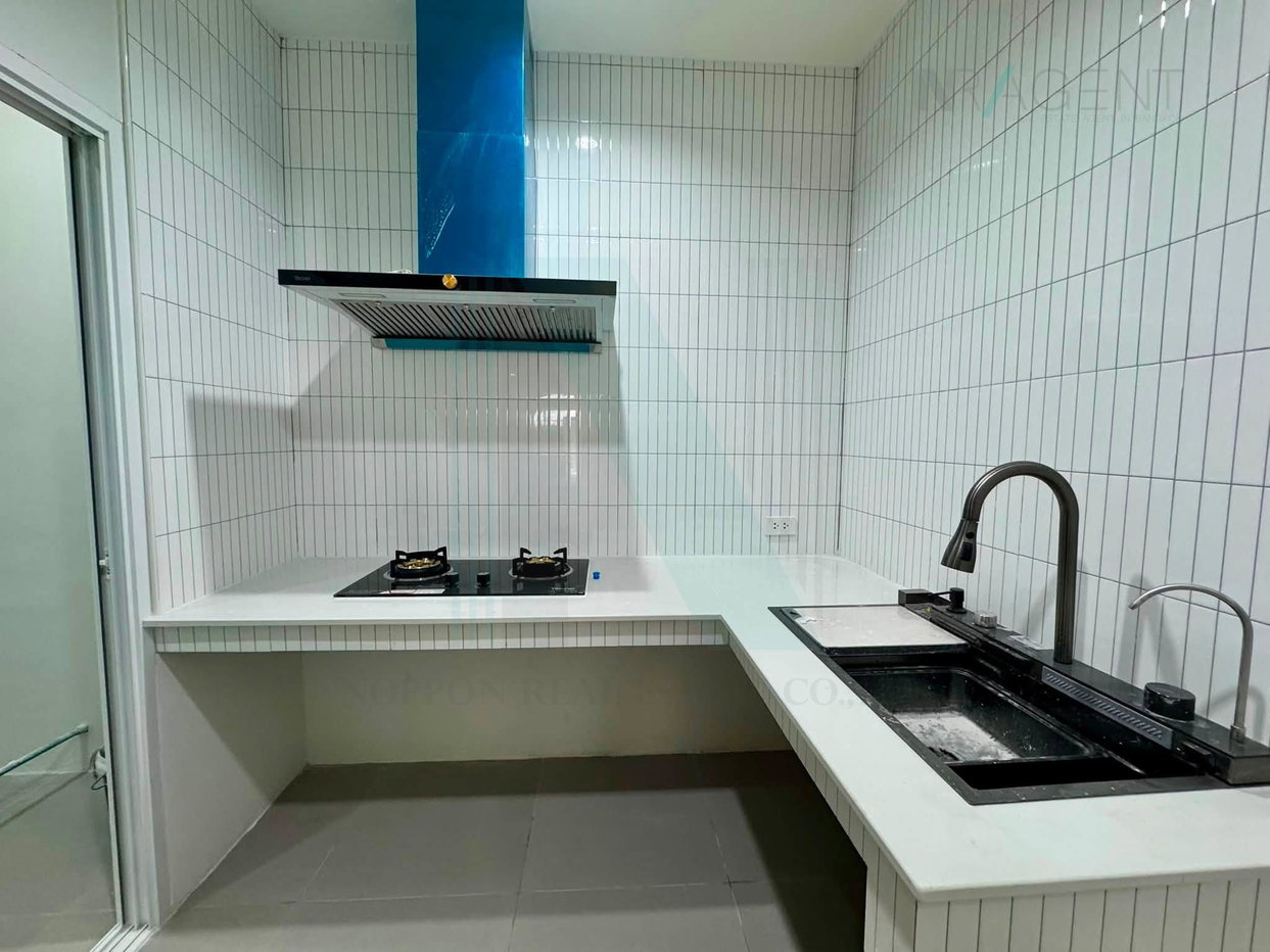 picture For Sell Town house BAAN AMORNPHAN 9 2-story 3 bedroom 3 bathroom - 5/8