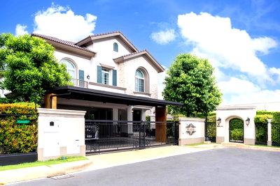 เช่าบ้านเดี่ยว กรุงเทพมหานคร : ให้เช่าบ้านเดี่ยวหรู นันทวัน รามอินทรา–พหลโยธิน 50 บ้านแปลงมุม 108 ตร.ว. พร้อมอยู่