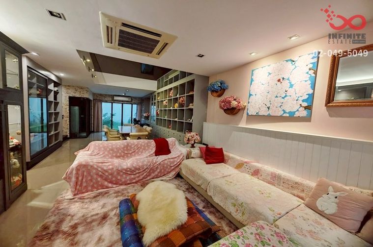 ขายทาวน์โฮม 3 ห้องนอน 224 ตร.ม. 32.8 ตร.ว. เดอะ แลนด์มาร์ค เอกมัย รามอินทรา