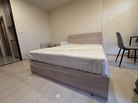 Condo for rent, FLO by Sansiri, 1 bedroom, 1 bathroom, very affordable, brand new unit, includes washing machine.