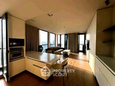 คอนโดให้เช่า : คอนโด 2-ห้องนอน ที่ ดิ อิสสระ สาทร ใน ทุ่งมหาเมฆ (ID 3206586)