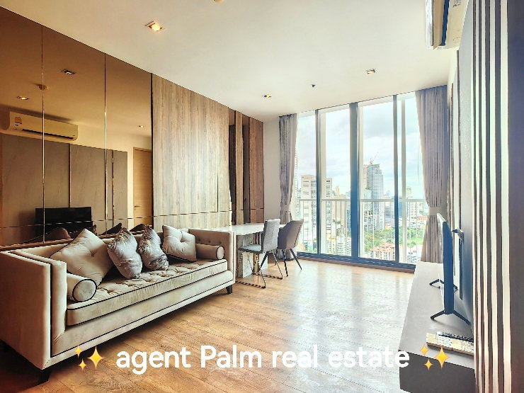 รูป 🏙️✨ Luxury Living in Phrom Phong | ห้องเช่าหรู วิวเมือง ชั้นสูง ห้องมุมสุด Private ✨ - รูปที่ 2/19