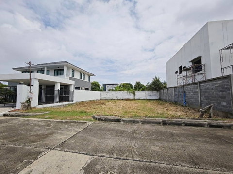 ขายที่ดินในหมู่บ้านภัทรา วงแหวนกาญจนา