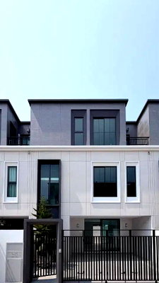 เช่าทาวน์โฮม เซ็นทรัล พระราม 2 : ให้เช่า Home Office บ้านอาคารใหม่ | Gravitia พระราม 2–ท่าข้าม พร้อมเข้าอยู่ (HO6917)