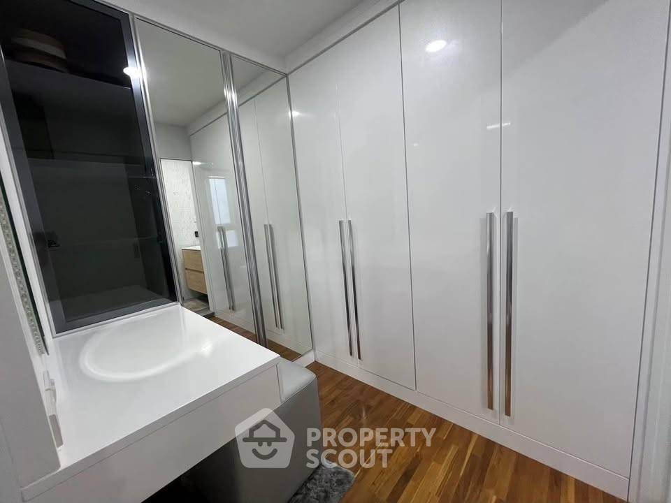 รูป คอนโด 3-ห้องนอน ที่ บ้านสิริสุขุมวิท 13 คอนโดมิเนียม ใกล้ ARL มักกะสัน (ID 3209444) - รูปที่ 5/12