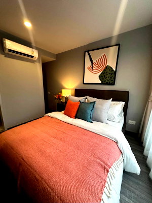 Condos for rent : P-55716 🔥 Spacious 35 Sq.m.  Ideo Mobi Sukhumvit 40 Near Gateway Ekamai Line ID: @easythaihome 085-592-2897