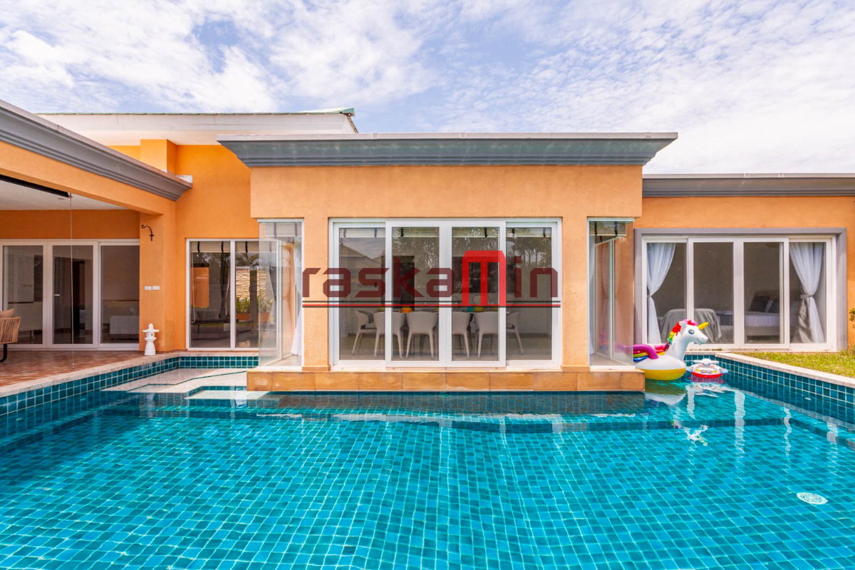 picture Siam Royal View Pattaya – 4 Bedrooms Pool Villa for Rent - 4/50