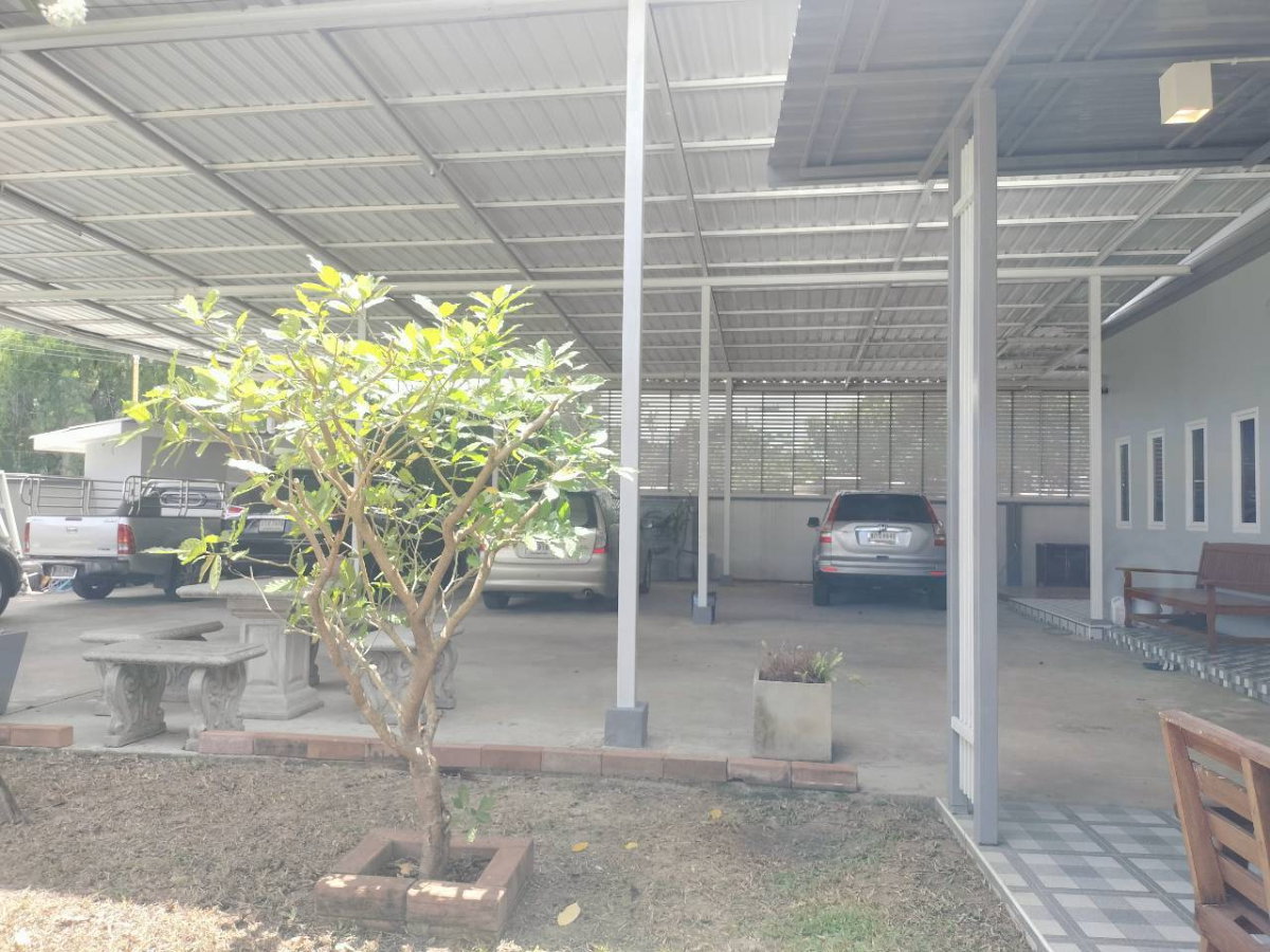 รูป 🏘️ขายบ้านเดี่ยวชั้นเดียว บ้านสไตล์รีสอร์ท ในหมู่บ้านกรีนเลค ทำเลดี ใกล้สนามบินสุวรรณภูมิ เนื้อที่ 282. ตร.ว 🤩 - รูปที่ 29/30