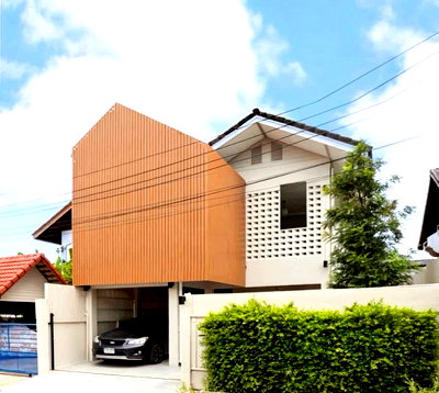 Twin houses for sale Bangkok : for sale new renovated Soi Nakniwas 48 special 7.2 M