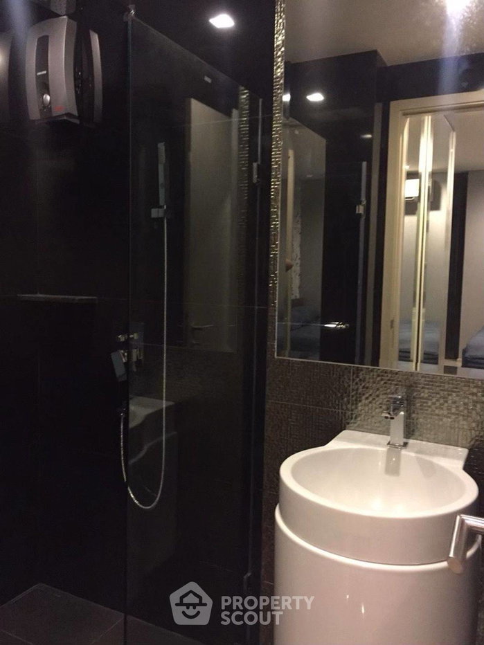 รูป ใกล้ BTS ทองหล่อ 300 ม. | คอนโด 1 ห้องนอน Rhythm Sukhumvit 36-38 (ID 3119322) - รูปที่ 5/6