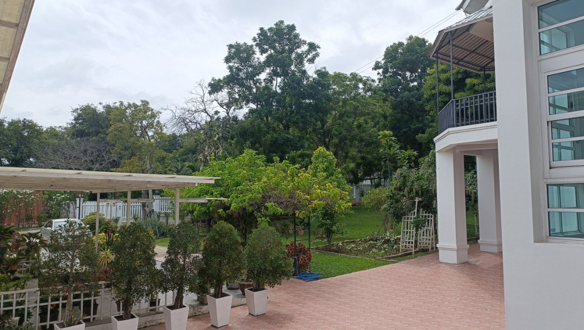 รูป ขายบ้านพัก 2 ชั้น บ้านตากอากาศสุดหรู พร้อมที่ดินกว่า 3 ไร่ ปากช่อง ขาย 50 ล้านบาท  - รูปที่ 33/33