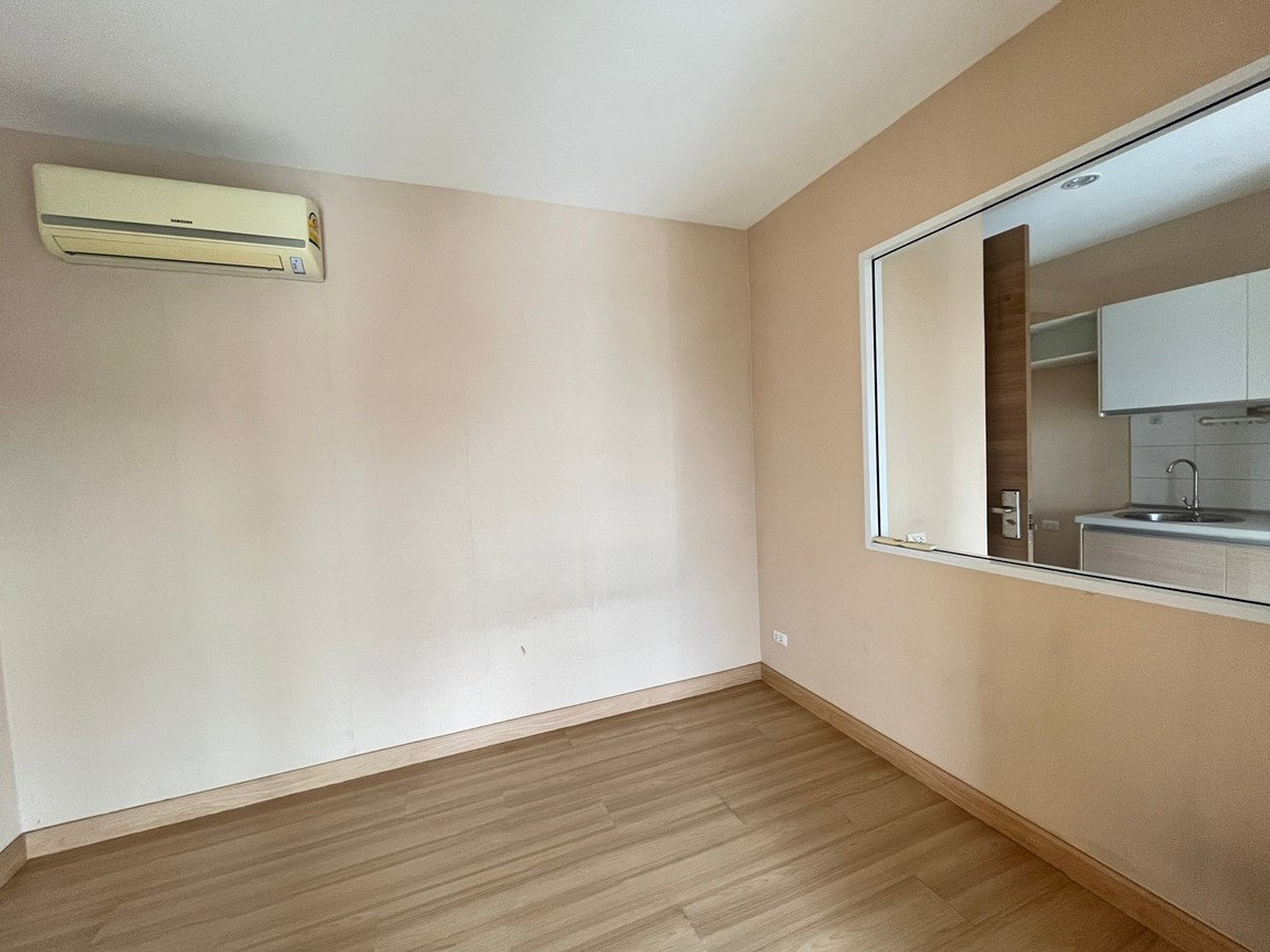 รูป 🔥 ขายด่วน! คอนโดราคาพิเศษ แอปเปิ้ล คอนโด สุขุมวิท-แบริ่ง | Apple Condo Sukhumvit-Bearing | ใกล้ BTS แบริ่ง - รูปที่ 1/6