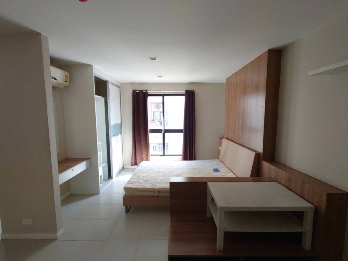 รูป 🔥 ขายด่วน! คอนโดราคาพิเศษ เดอะเซ็นเตอร์ คอนโดมิเนียม | The Center Condominium | ใกล้เซียร์ รังสิต • ฟิวเจอร์พาร์ค รังสิต - รูปที่ 1/5
