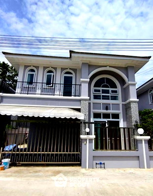 บ้านเดี่ยว ชลบุรี : บ้าน 4 ห้องนอน 420 ตร.ม. ใน Mu Ban Ake Arree พัทยา (ID 3210098)