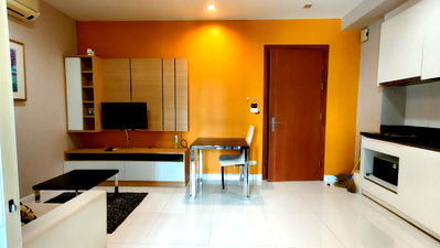 Condos for rent : [FOR RENT] Stunning 1BR Condo at The Bloom Sukhumvit 71 – High Floor, Prime Location Only 15k!