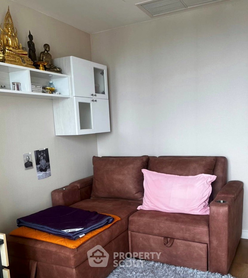 picture Great Value 41st-Floor 3-BR The River Condominium BTS Saphan Taksin (ID 3207054) - 5/9