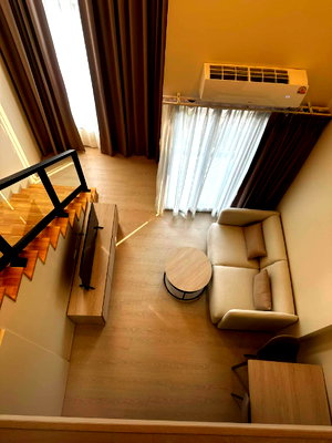 Condos for rent : ✨ FLO by Sansiri | Loft Duplex  📍 13th Floor | 38 Sq.m. 🏠 Loft with 4.8 m high ceiling 🛋️ Fully furnished | Brand-new room, ready to move in