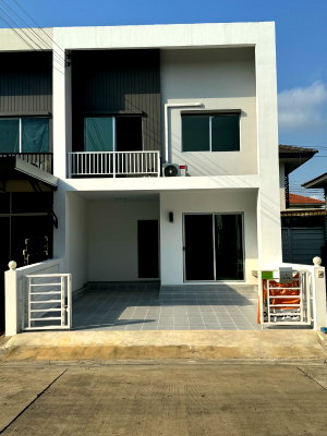 Townhouses for rent Bang Khun Thian : 🏠 House for Rent | Habitown Nest   Property Code | LNP-H1121 
