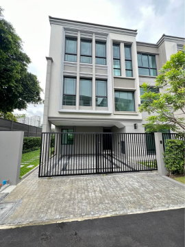 HR3778ให้เช่าบ้านหรู 3 ชั้น โครงการ บ้านกลางเมือง คลาสเซ่ รัชโยธิน (ทำเลดี ใกล้ BTS พหลโยธิน 59 / SCB Park)