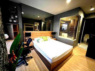 Condos for rent : 𝐂𝐨𝐧𝐝𝐨 𝐑𝐡𝐲𝐭𝐡𝐦 𝐒𝐚𝐭𝐡𝐨𝐫𝐧