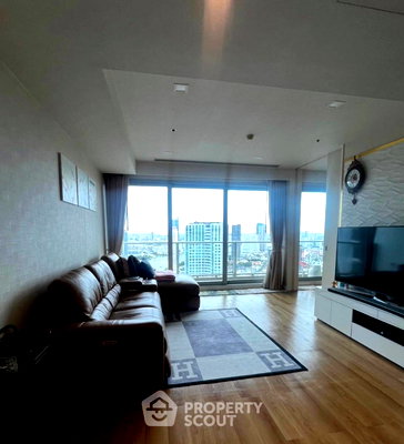 ขายคอนโด : ชั้น 41 คอนโด 3 ห้องนอน The River Condominium ใกล้ BTS สะพานตากสิน (ID 3207054)