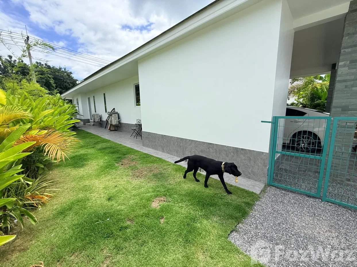 picture Beautiful One-Year-Old Villa at Clouds 3, Hua Hin 6689116 - 45/47