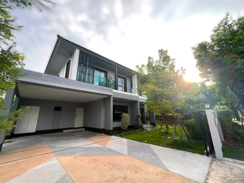 Houses for rent : For Rent Detached House Burasiri Wongwaen Onnut GH638
