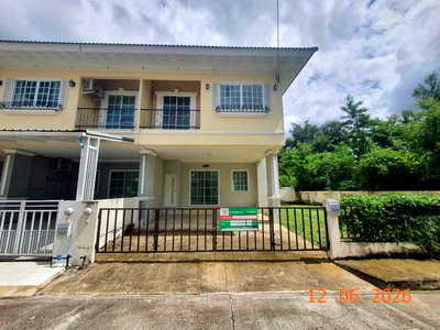 Townhouses for sale Chiang Mai : TOWN HOUSE 61.6 Sq.w. San Kamphaeng Chiang Mai for 2.5M