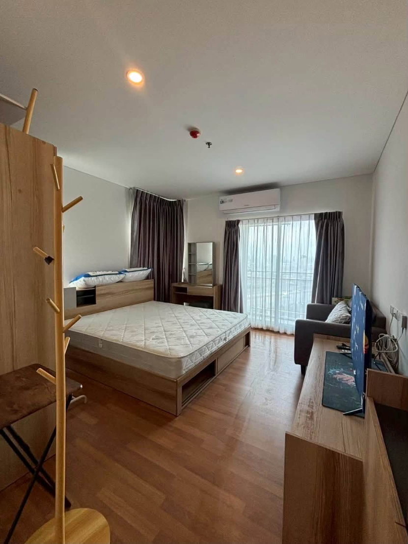 ให้เช่า Lumpini Place Rama 3 - Riverine ** 11,000 บ./ด. **  ขนาด 27 ตร.ม.  1ห้องนอน 1ห้องน้ำ  ชั้น 15
