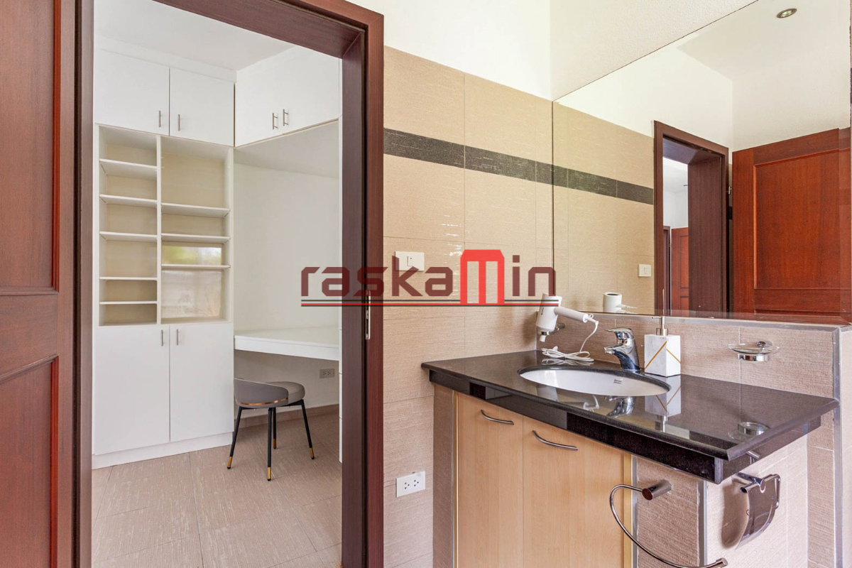 picture Siam Royal View Pattaya – 4 Bedrooms Pool Villa for Rent - 22/50