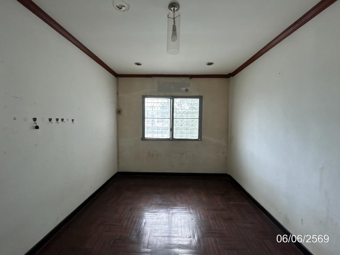 รูป ทาวน์เฮ้าส์ 18 ตร.วา วโรชา 7 บางบ่อ สมุทรปราการ 931,000 - รูปที่ 29/37
