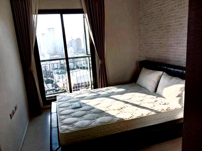 คอนโดให้เช่า : ให้เช่า RHYTHM Sukhumvit 36-38 ใกล้ BTS ทองหล่อ (Rt-01)
