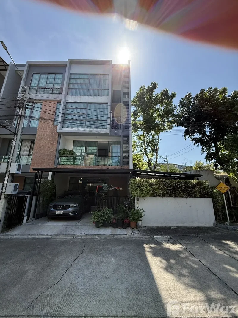 Townhouses for sale : Siri Square Charoen Krung 80 Modern Townhome 6687933