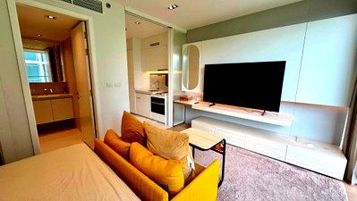 คอนโดให้เช่า : ให้เช่า SCOPE Promsri Sukhumvit 49 Luxury Pet-Friendly Condo | ห้องริม ตกแต่งสวย | ใจกลางสุขุมวิท