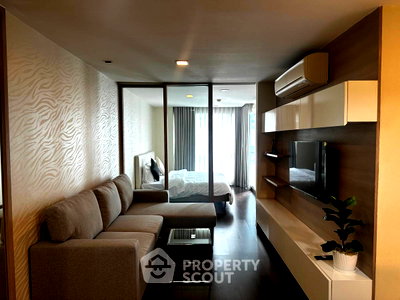 Condos for rent : 1-BR Condo At Liv @ 5 Near BTS Nana (ID 3051346)
