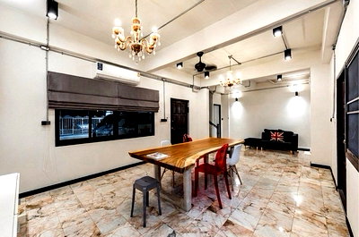 ทาวน์โฮม ถนนนราธิวาสราชนครินทร์ : LTH16074 - Luxury Townhome for Sale Sathorn Soi 9 | 450 sq.m. | 5 Beds 5 Baths | BTS Chong Nonsi 7 Min | 17 MB