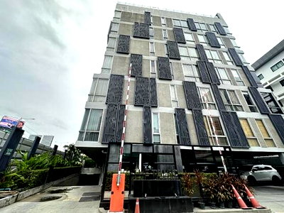 Condos for sale : ✨ For Sale : The Tempo Ruamrudee  Condo ✨  💰 Only  7,390,000 THB
