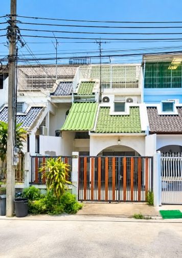 4-bed townhouse for rent, 380 sqm, 32 sq wah, Bang Sue