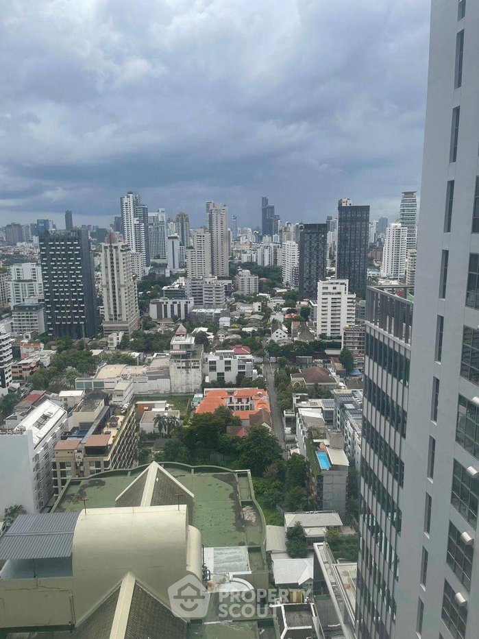 รูป คอนโด 2 ห้องนอน ขนาด 142 ตร.ม. ชั้น 31 Las Colinas ใกล้ BTS อโศก (ID 3211655) - รูปที่ 6/10