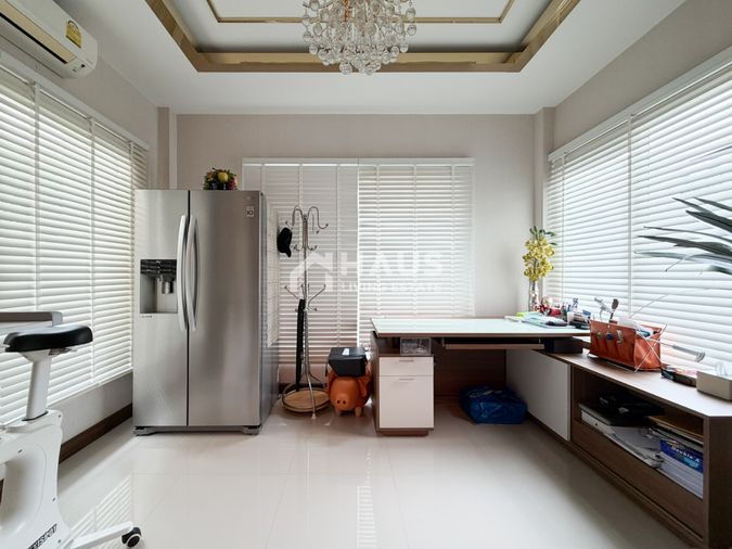 3-bed house for sale, 250 sqm, 60.9 sq wah, Laddarom Elegance Wongwan Sathorn