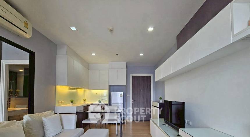 picture 1-BR Condo at Urbano Absolute near BTS Krung Thon Buri (ID 3096966) - 2/4